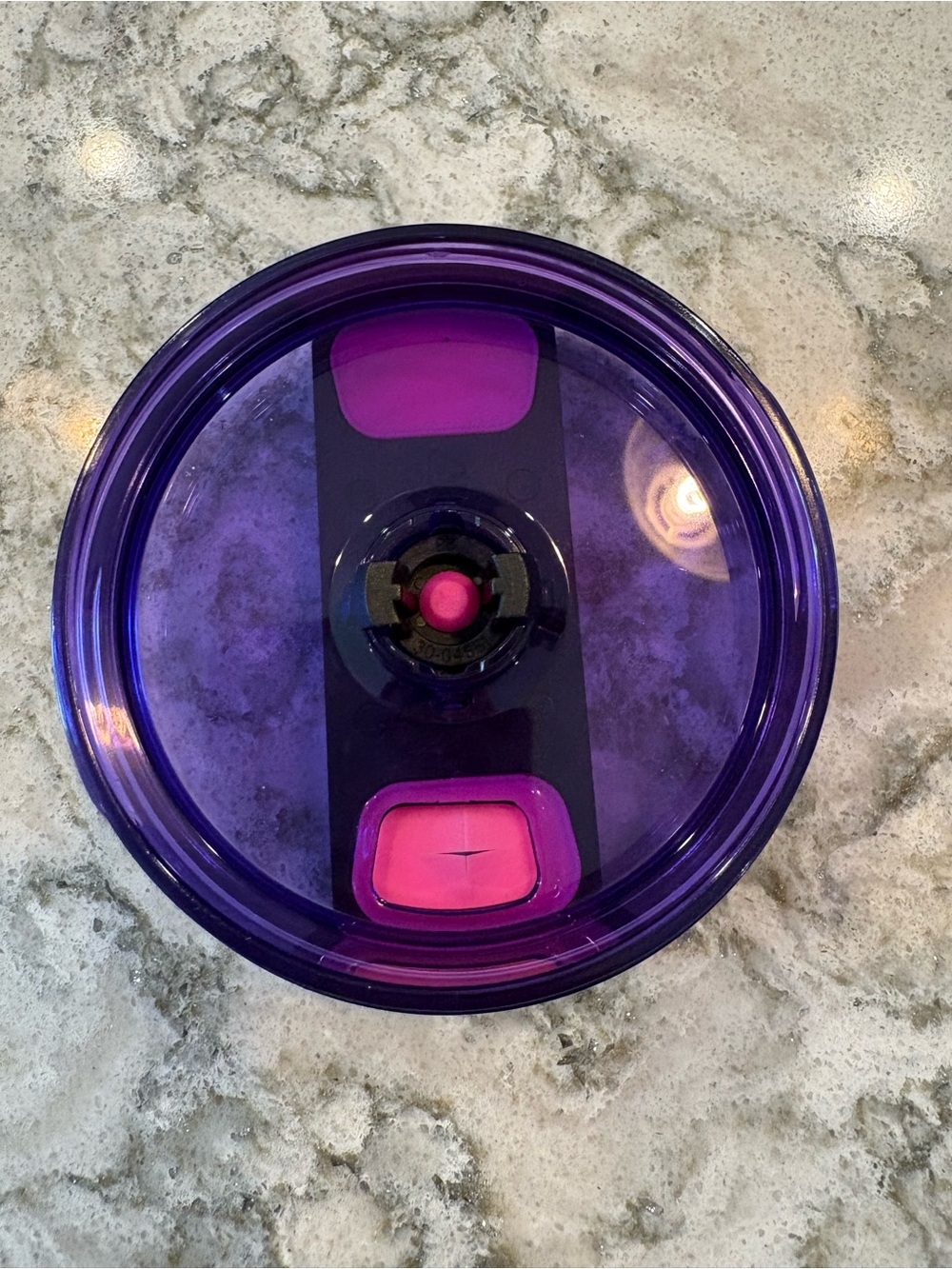 Stanley x Barbie ('90s Rockers) H2.0 FlowState™ Tumbler 40 OZ [LIMITED EDITION] - Picture 9 of 10